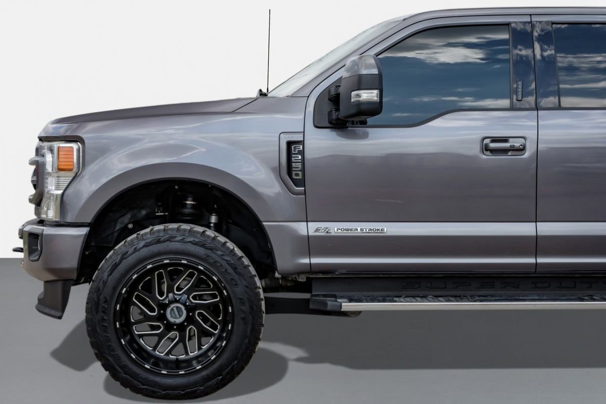 Used 2021 Ford F250 Lariat w/ Lariat Ultimate Package image 10