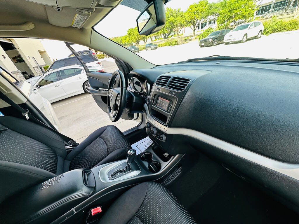 Used 2012 Dodge Journey SXT w/ Popular Equipment Group image 27