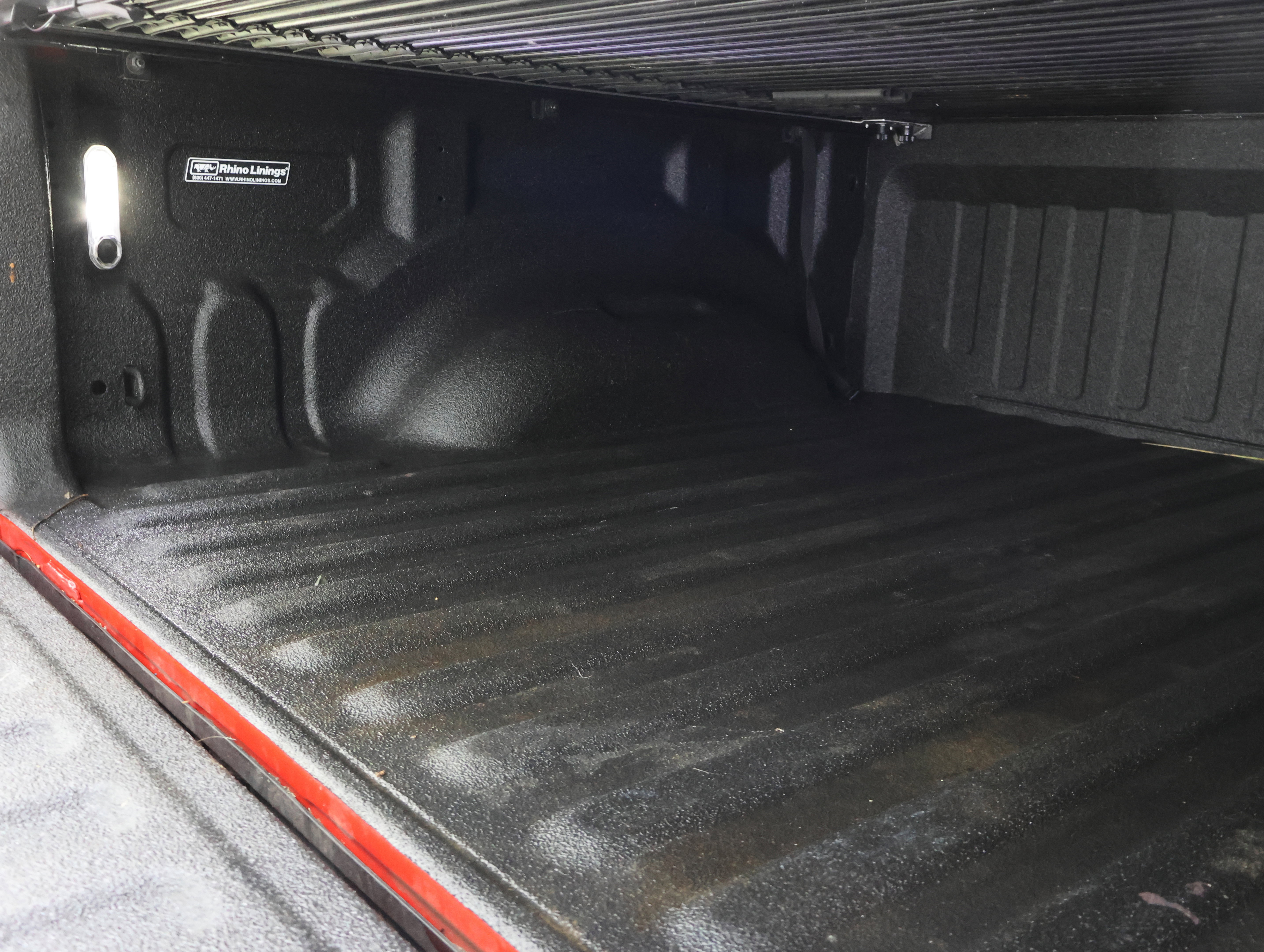 Used 2021 RAM 1500 Big Horn w/ Built-to-serve Edition image 5