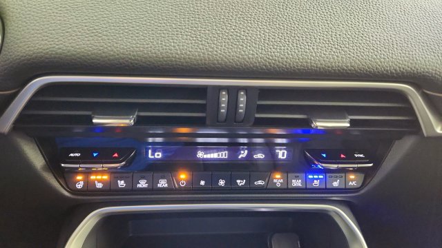 New 2026 MAZDA CX-90 Plug-In Hybrid w/Premium Sport AWD/4WD image 22
