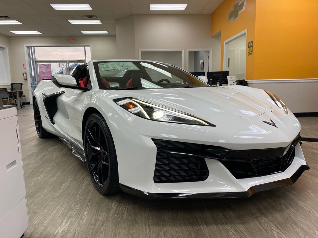New 2026 Chevrolet Corvette Z06 w/ Battery Protection Package