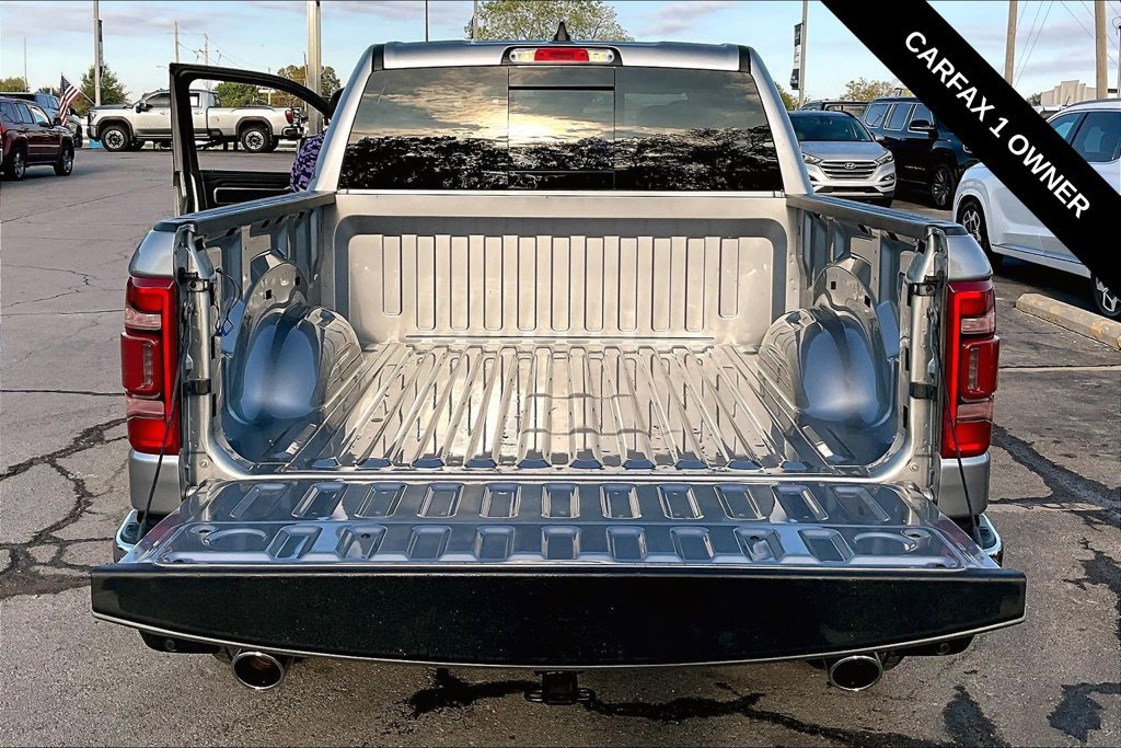 Used 2023 RAM 1500 Laramie AWD/4WD image 18