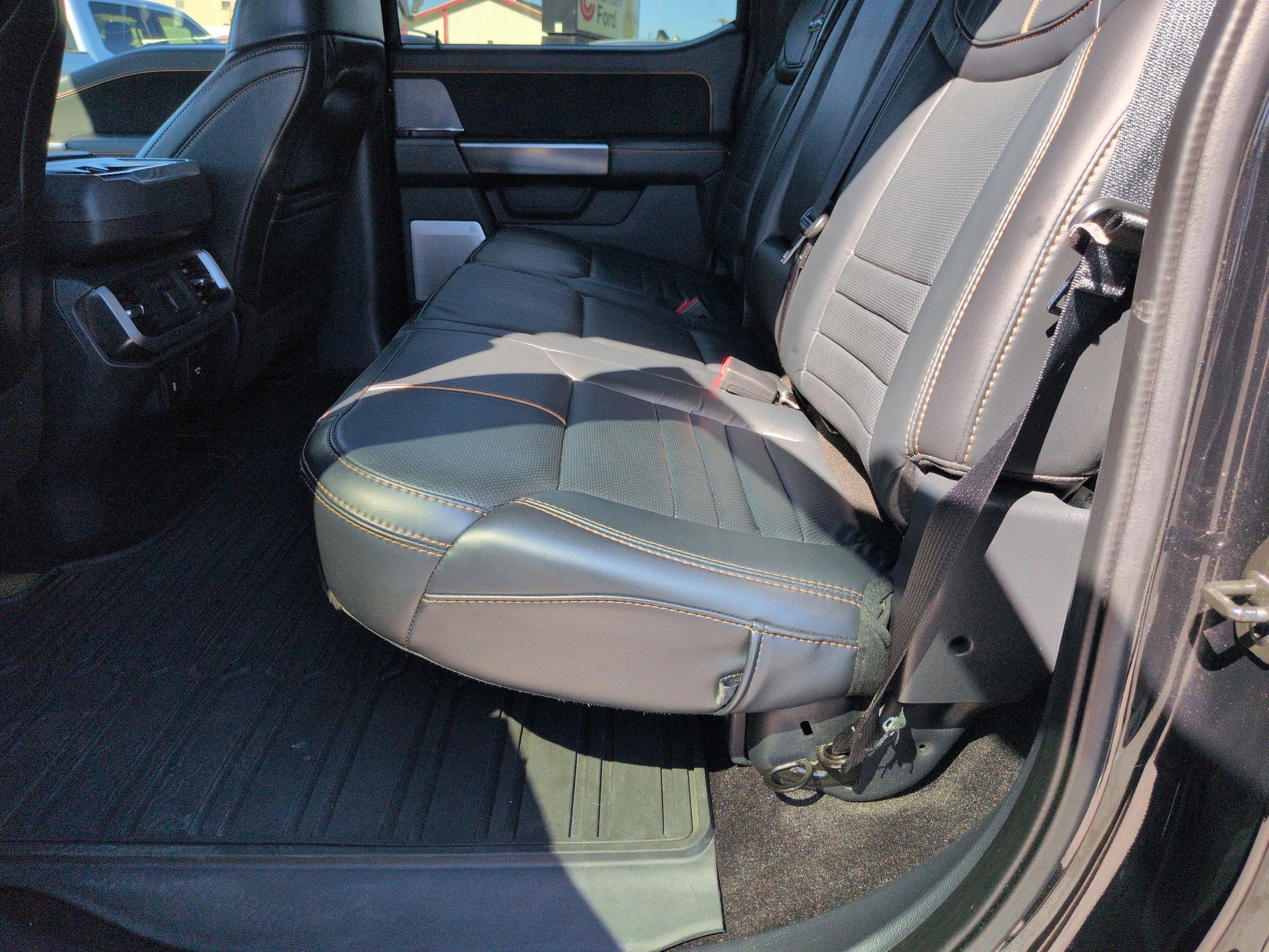 Used 2021 Ford F150 Platinum image 30