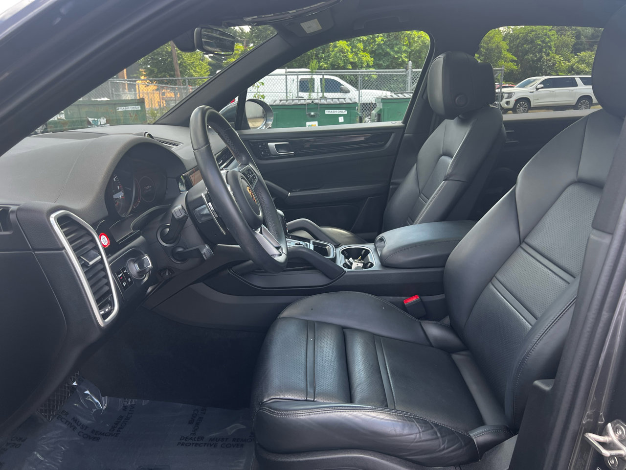 Used 2021 Porsche Cayenne image 11