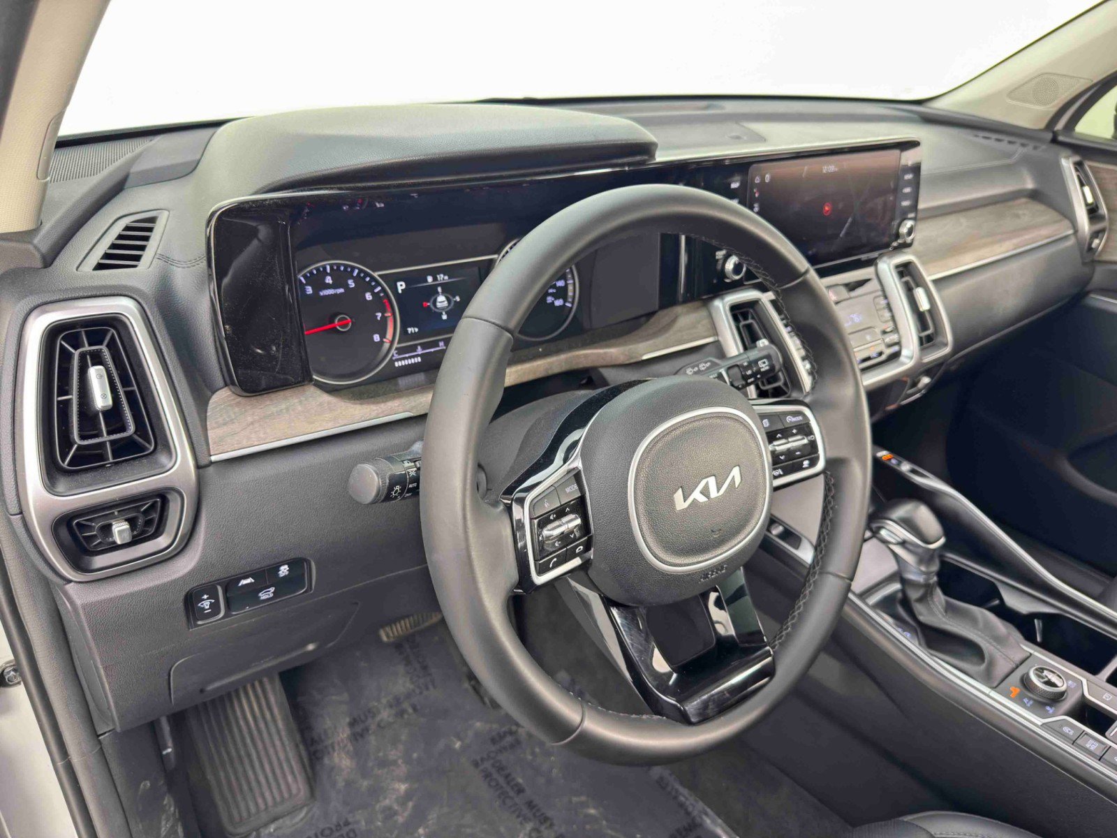 Used 2022 Kia Sorento X-Line EX image 13