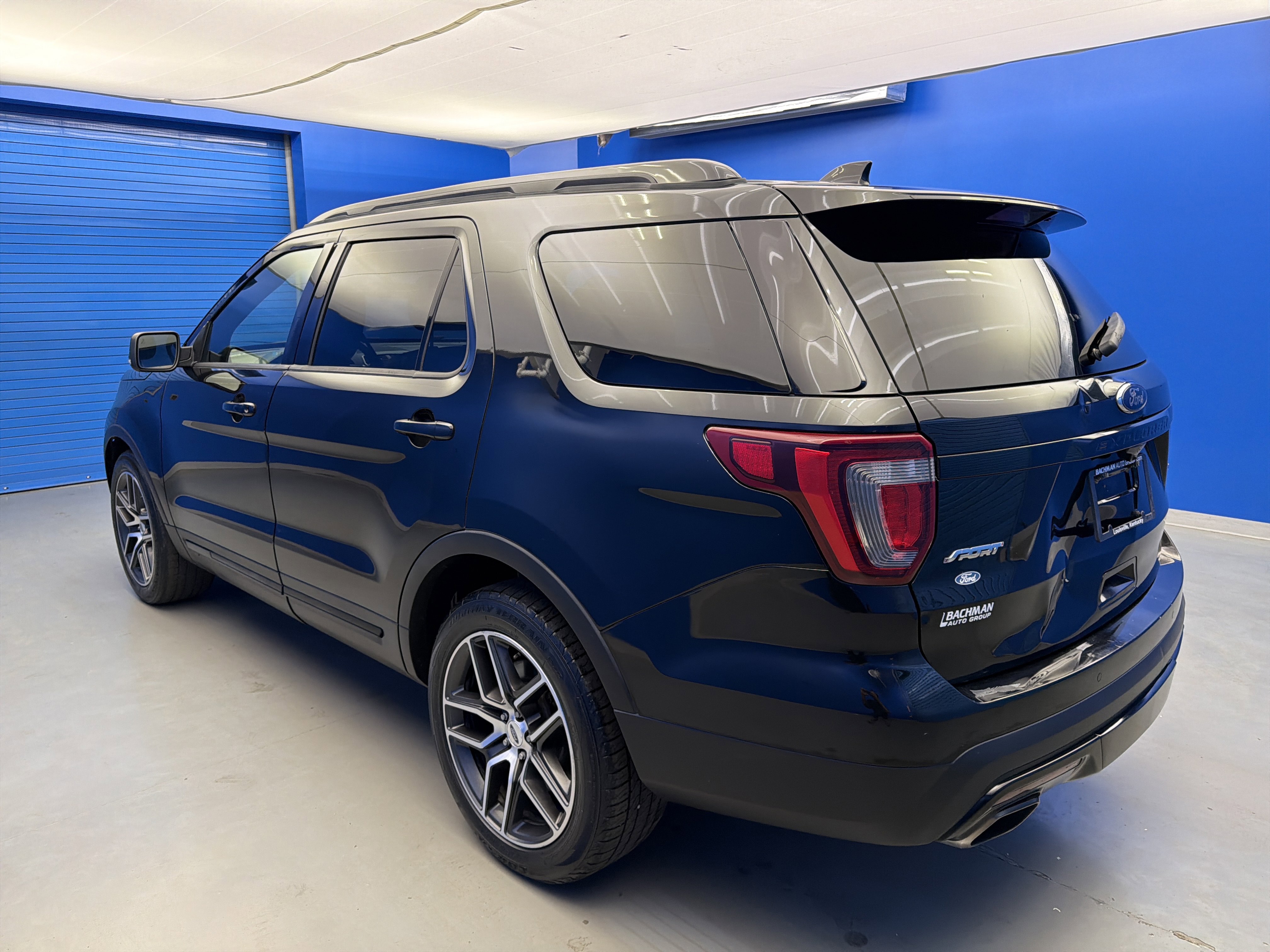 Used 2016 Ford Explorer Sport w/ Equipment Group 401A image 5