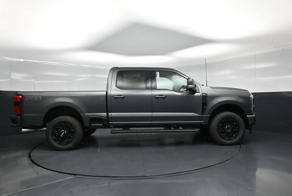 New 2026 Ford F250 XLT w/ XLT Premium Package AWD/4WD image 26