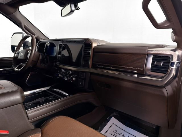 Used 2023 Ford F450 King Ranch w/ Chrome Package image 32