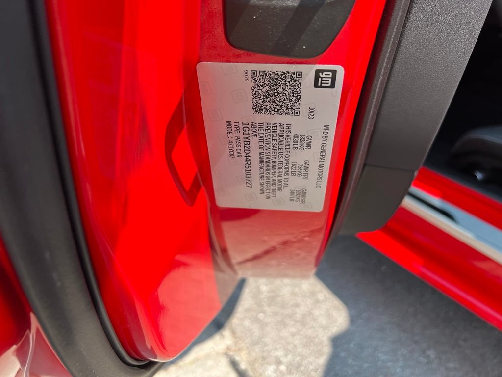 Used 2024 Chevrolet Corvette Stingray Preferred Cpe w/ Battery Protection Package RWD image 16