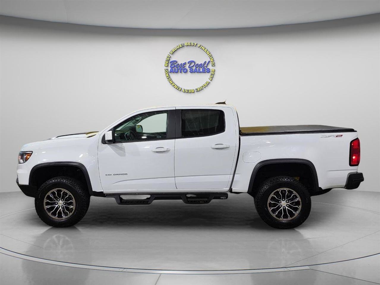 Used 2022 Chevrolet Colorado ZR2 AWD/4WD image 3