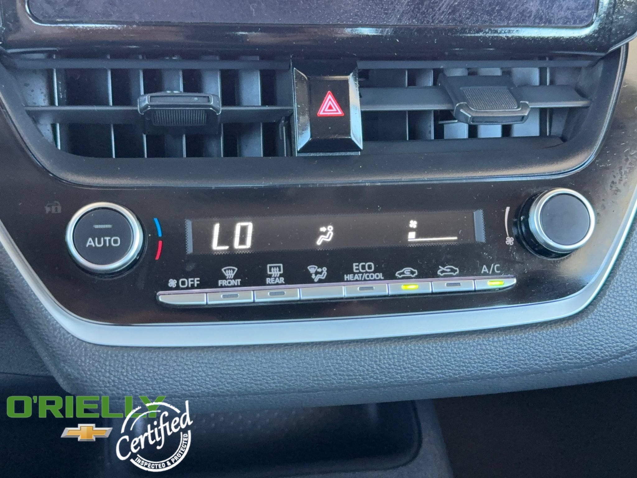 Used 2024 Toyota Corolla LE FWD image 19