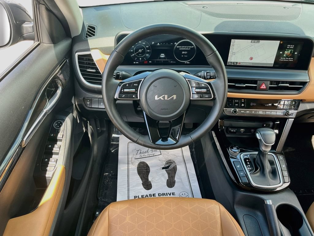 Used 2024 Kia Seltos EX AWD/4WD image 23