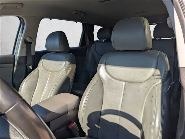 Used 2019 Hyundai Santa Fe SEL image 13