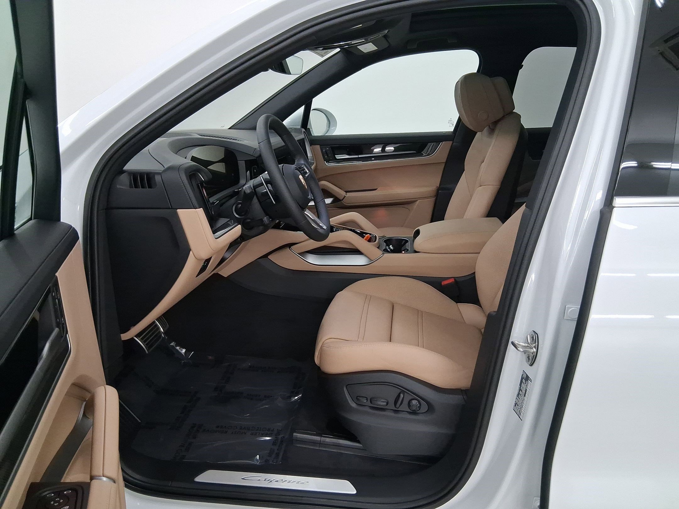 New 2026 Porsche Cayenne AWD/4WD image 16