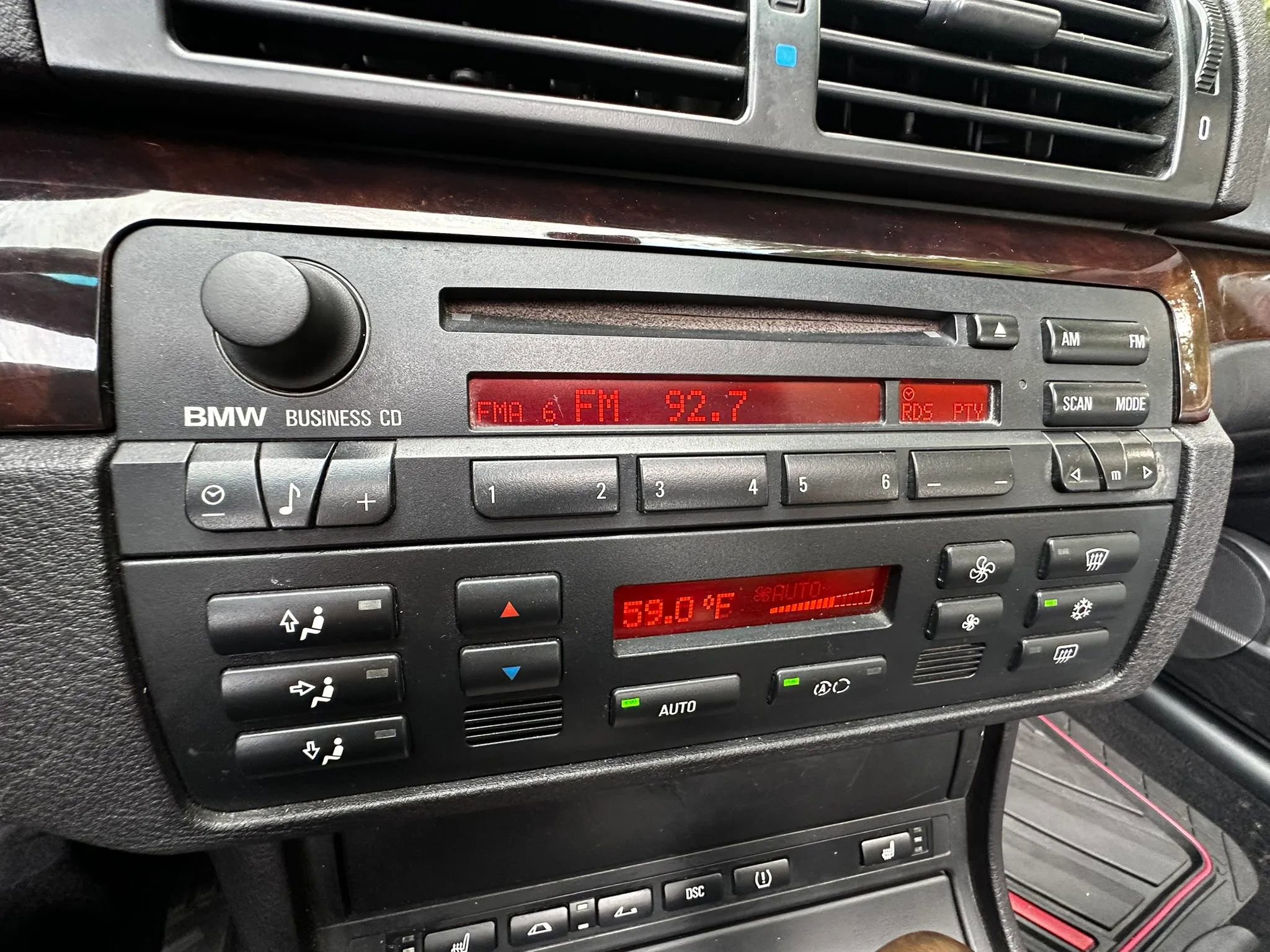 Used 2006 BMW 330Ci Convertible image 47