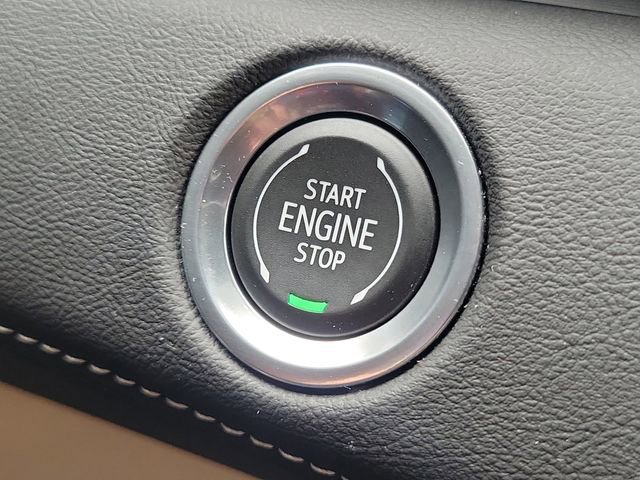 Certified 2023 Cadillac Escalade Premium Luxury w/ LPO, Floor Liner Package AWD/4WD image 20