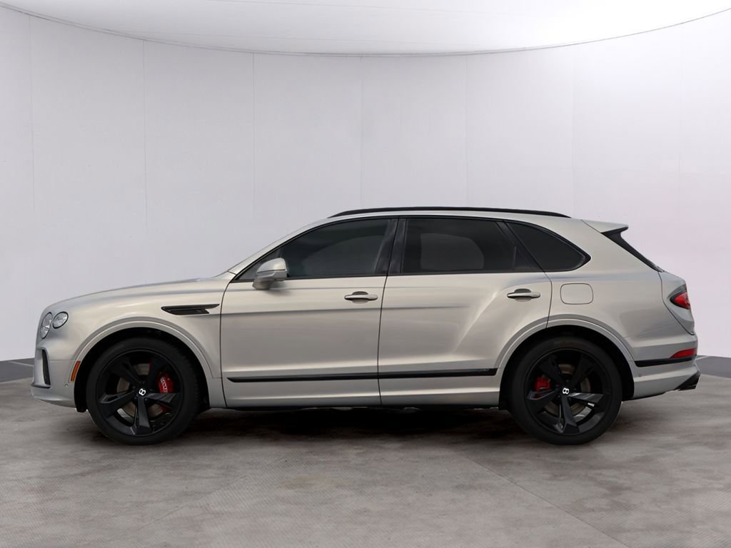 Used 2023 Bentley Bentayga Plug-In Hybrid AWD/4WD image 4