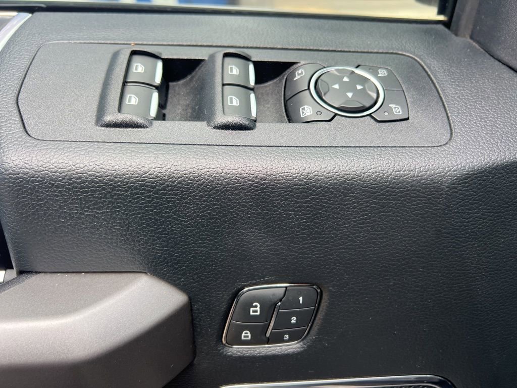 Certified 2020 Ford F150 Platinum w/ Equipment Group 701A Luxury image 23