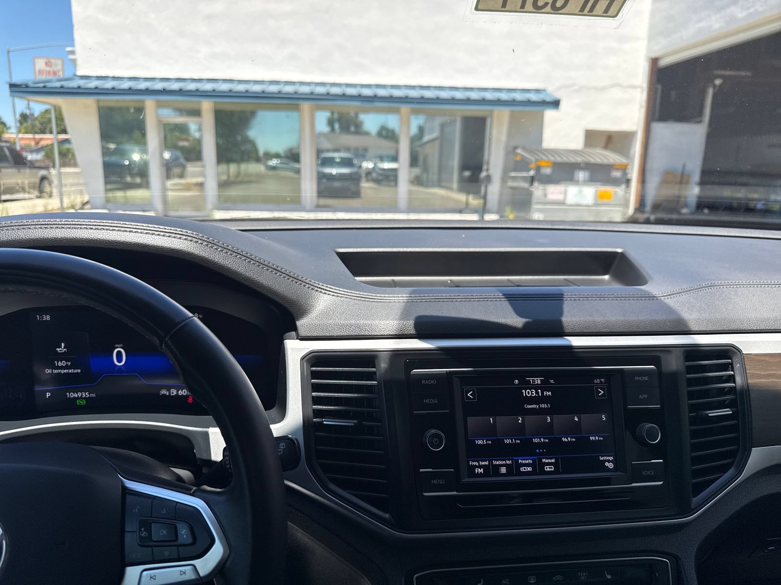 Used 2023 Volkswagen Atlas SE FWD image 17