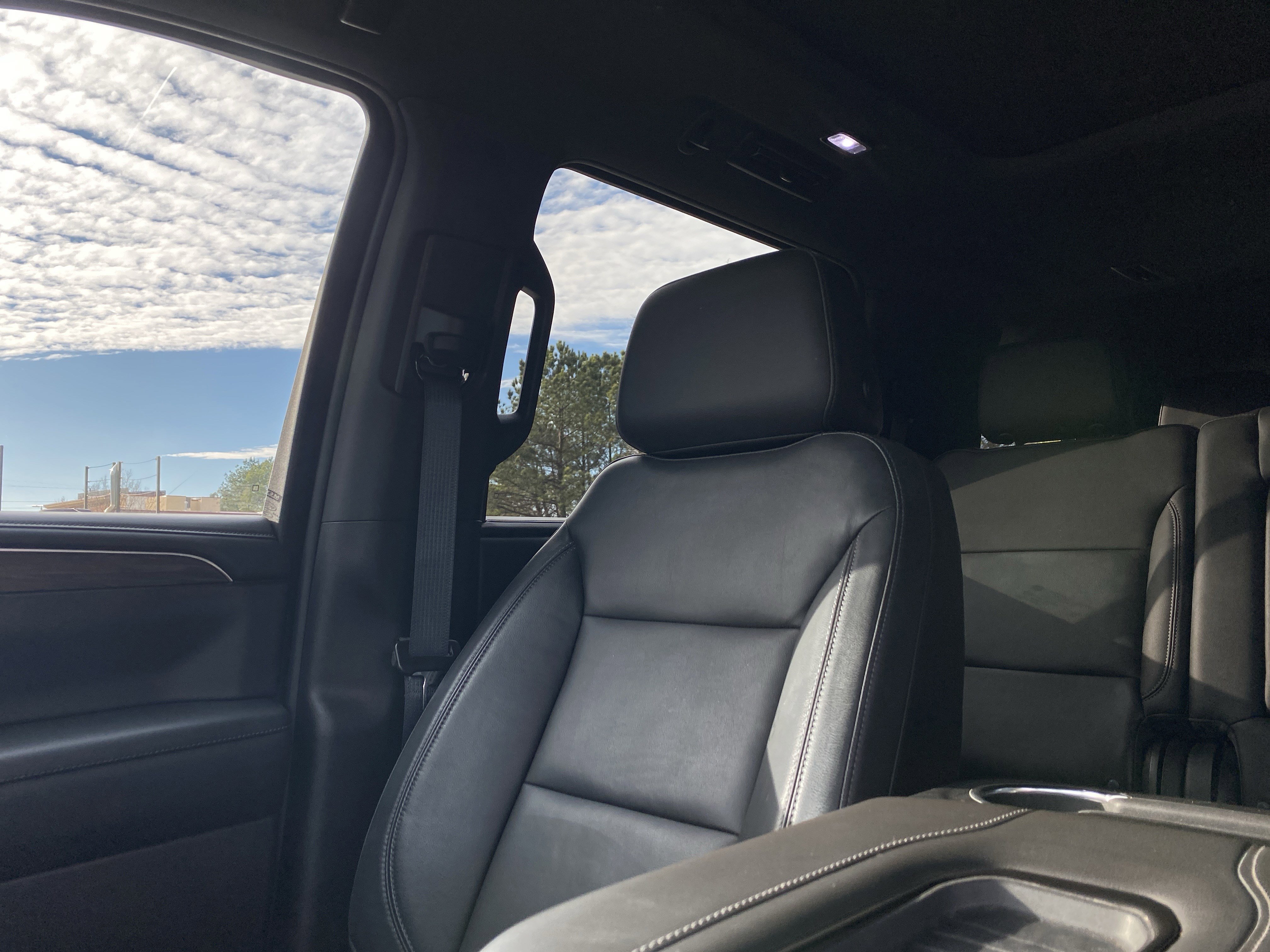 Used 2021 Chevrolet Tahoe Z71 w/ Z71 Signature Package image 20