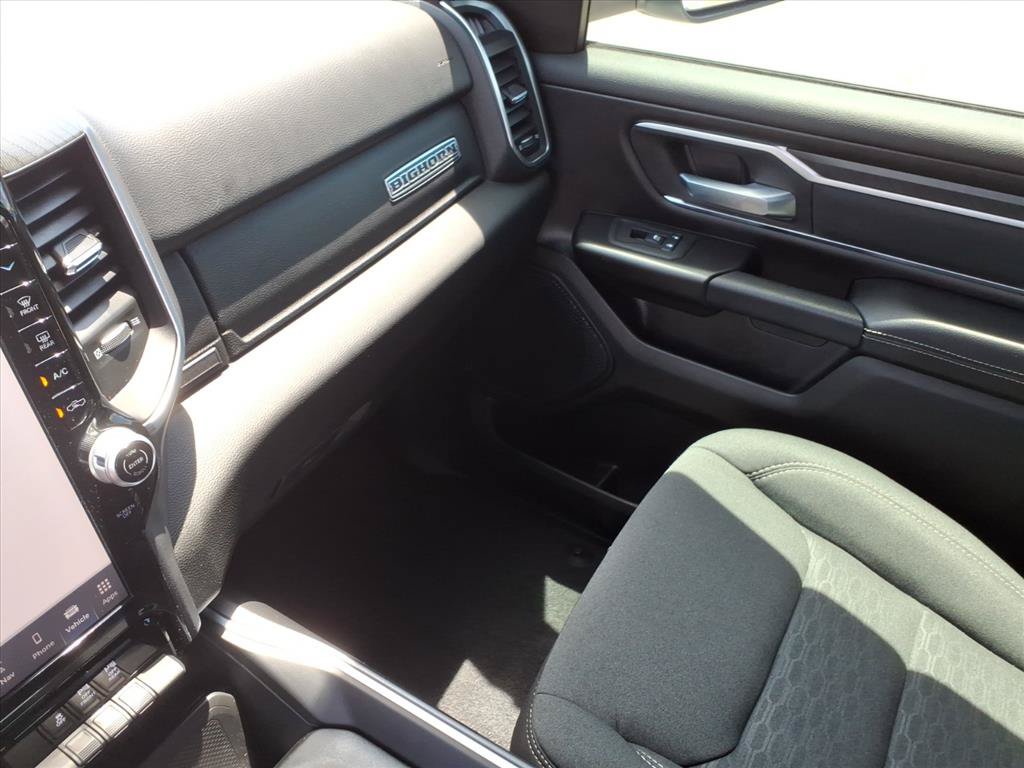 Used 2025 RAM 1500 Big Horn AWD/4WD image 34