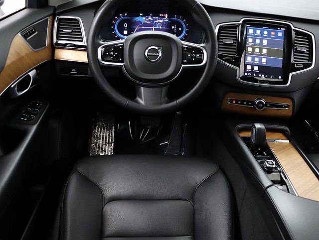 Used 2024 Volvo XC90 B5 Plus image 15