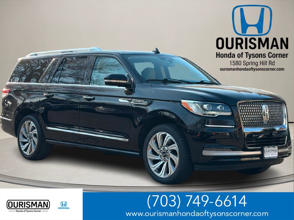 Used 2022 Lincoln Navigator L Reserve image 1