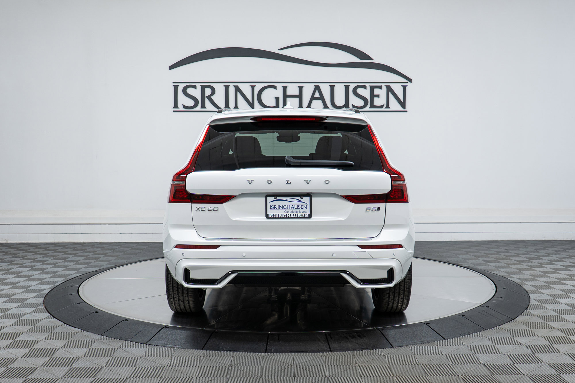 New 2026 Volvo XC60 B5 Plus w/ Climate Package image 6