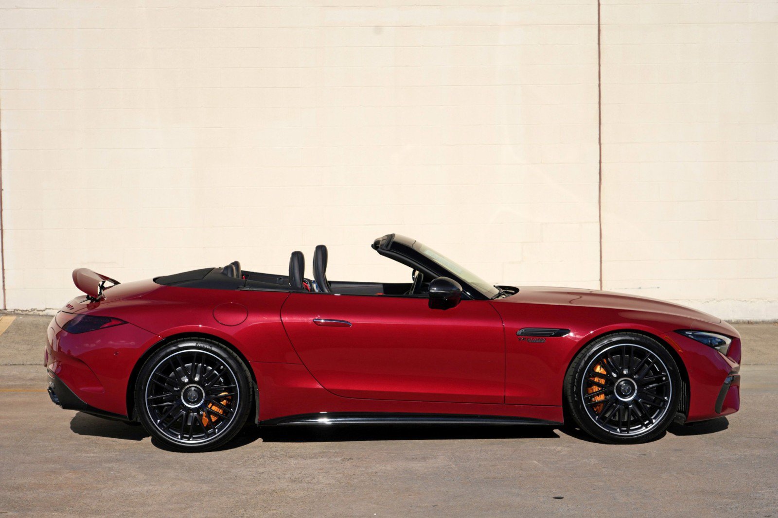 Used 2025 Mercedes-Benz SL 63 AMG S e Performance 4MATIC image 52
