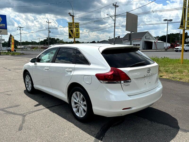 Used 2015 Toyota Venza LE image 7
