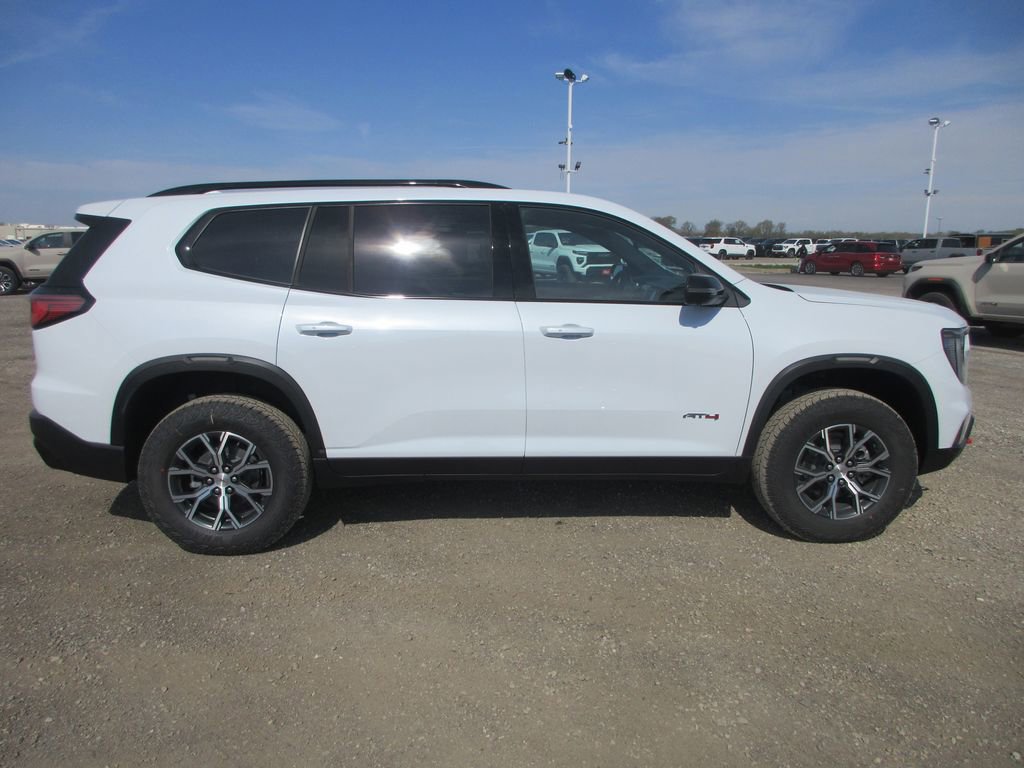 New 2026 GMC Acadia AT4 w/ Luxury Package AWD/4WD image 3