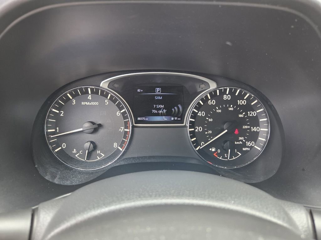 Used 2017 Nissan Pathfinder SL w/ SL Tech Package image 21