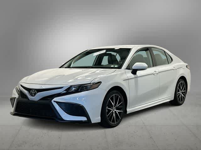 Used 2023 Toyota Camry SE