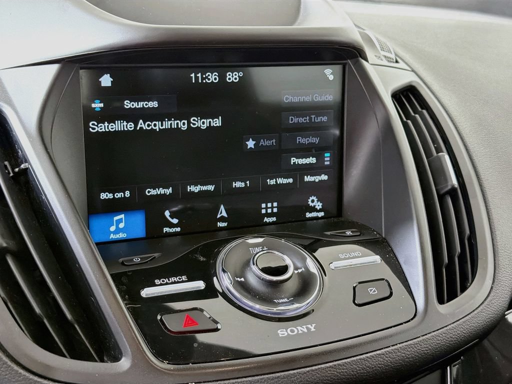 Used 2019 Ford Escape Titanium AWD/4WD image 16