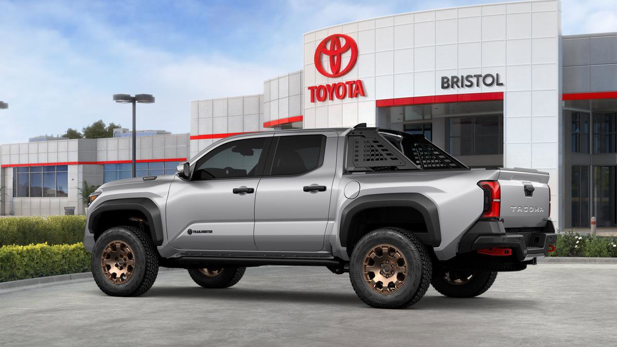 New 2025 Toyota Tacoma Trailhunter image 17