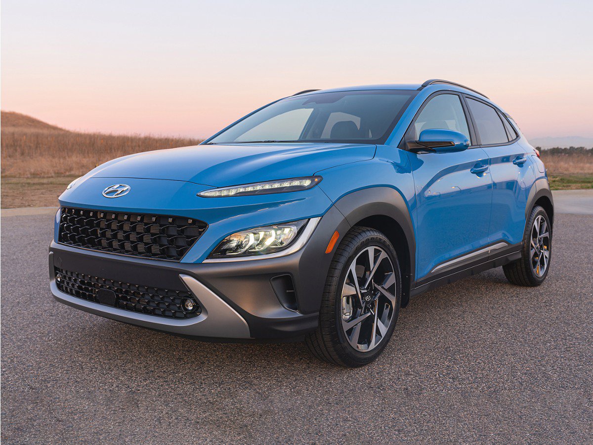 Used 2023 Hyundai Kona SEL w/ Cargo Package AWD/4WD image 1
