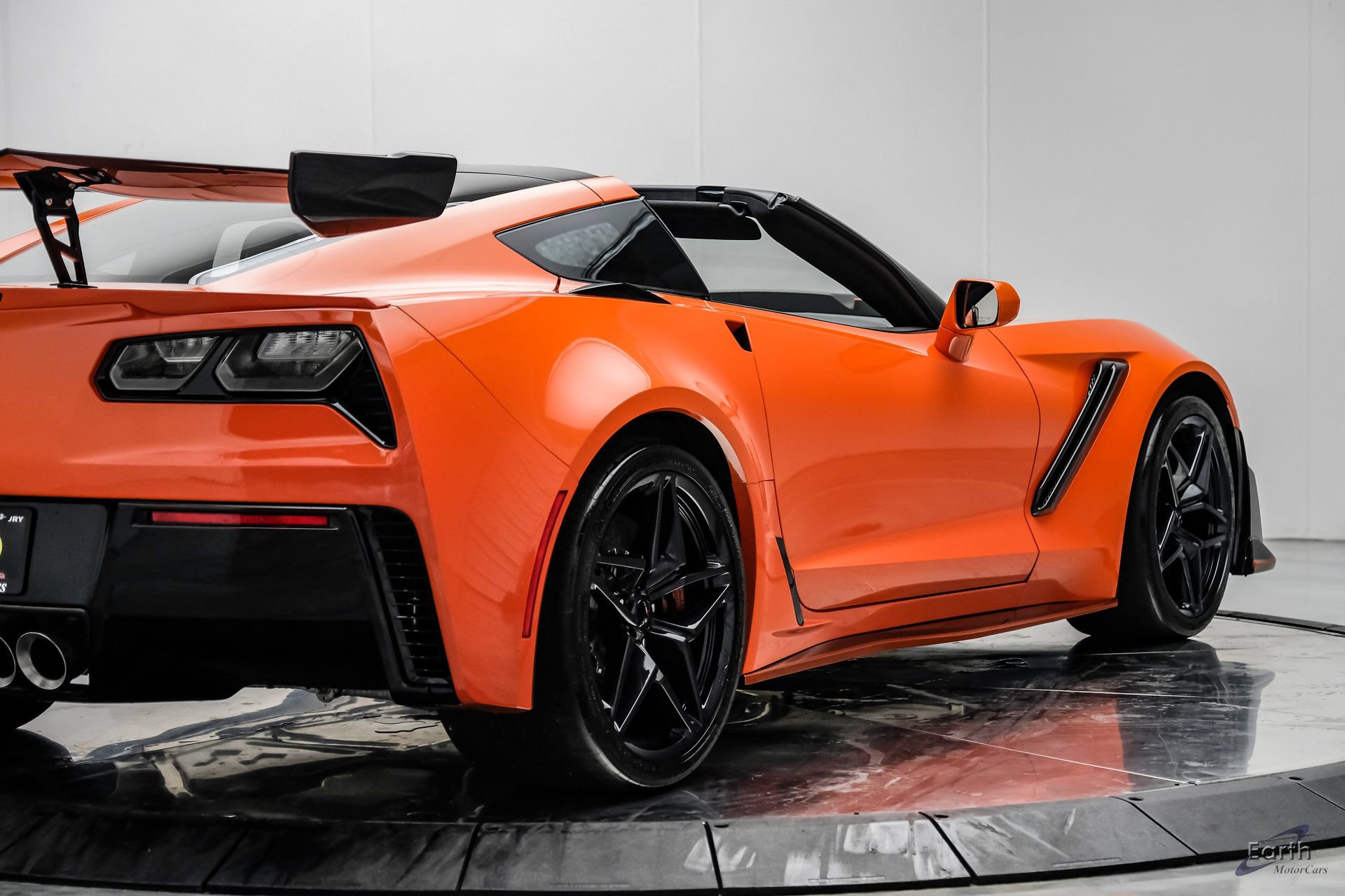 Used 2019 Chevrolet Corvette ZR1 RWD image 24