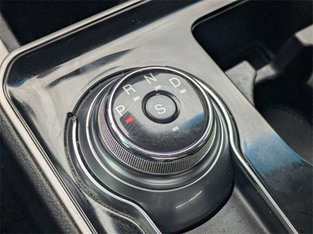 Used 2020 Ford Edge SEL image 22