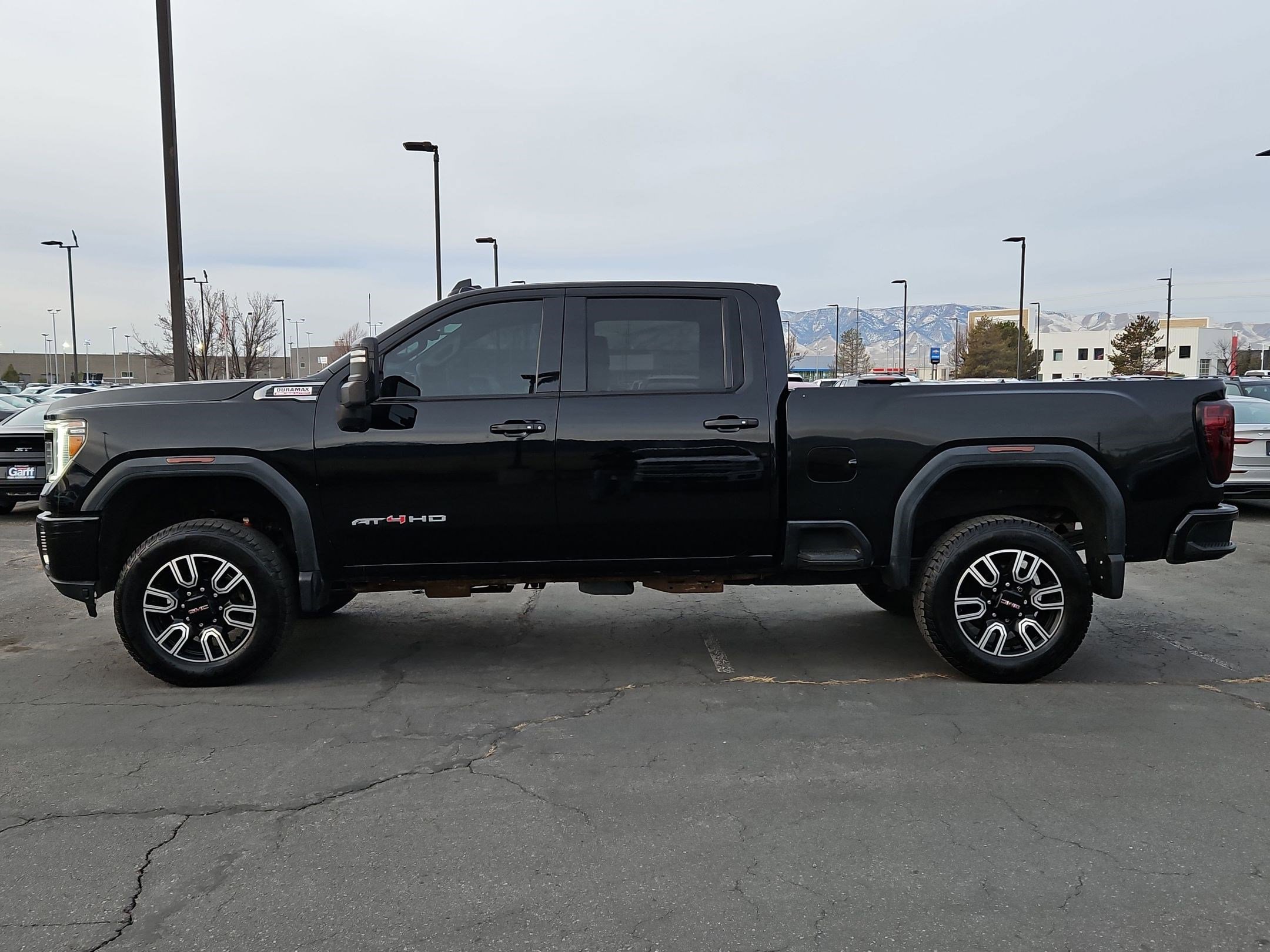 Used 2021 GMC Sierra 2500 AT4 w/ AT4 Premium Plus Package image 9