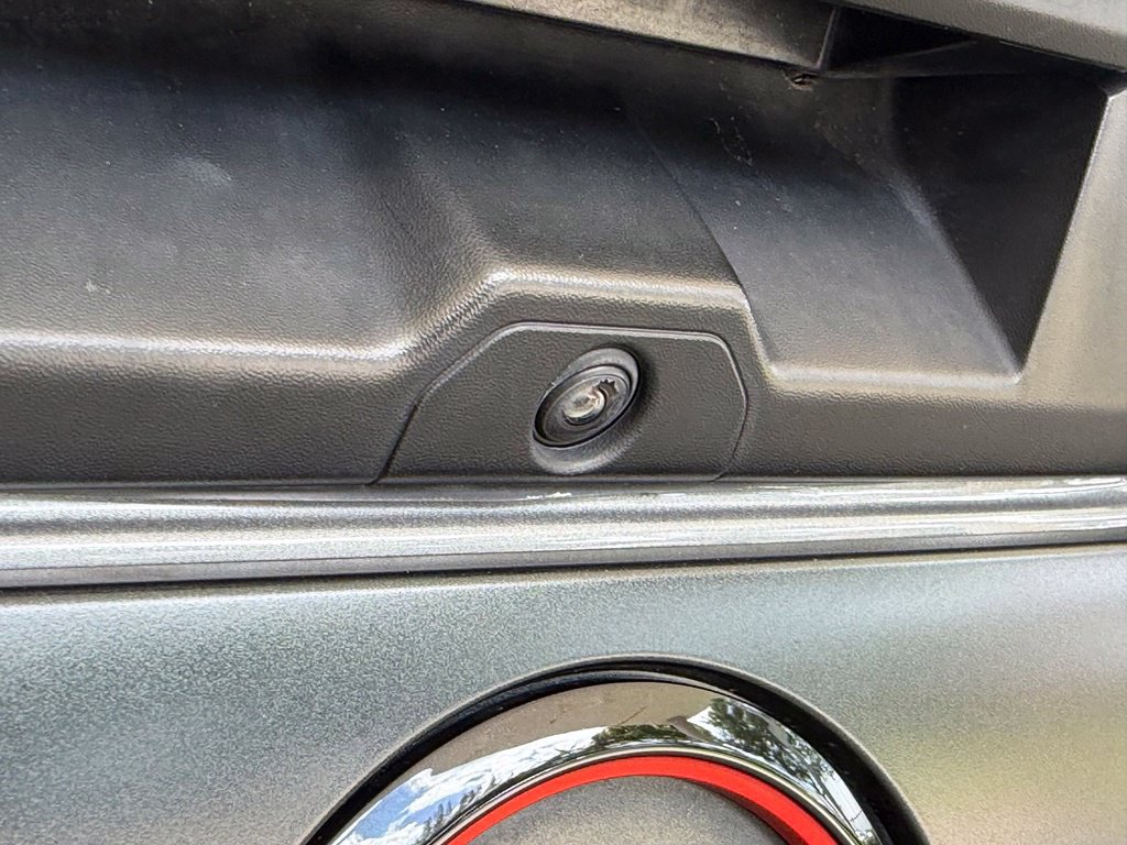 Used 2025 Nissan Frontier Pro-X RWD image 18