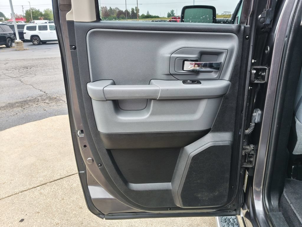 Used 2017 RAM 1500 Big Horn AWD/4WD image 13