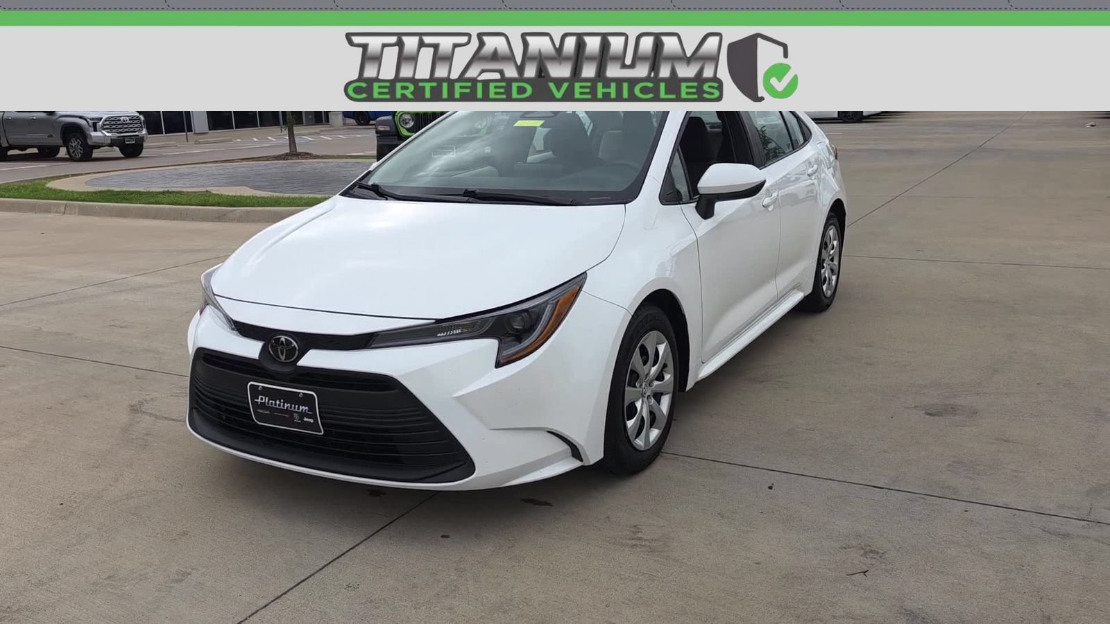 Used 2024 Toyota Corolla LE FWD image 1