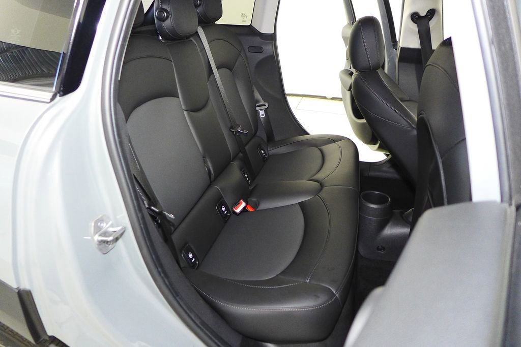 Used 2022 MINI Cooper S image 19