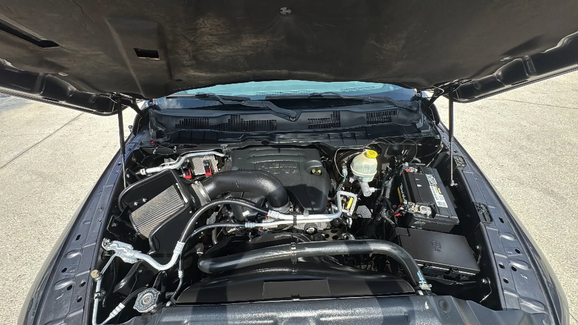 Used 2014 RAM 1500 Express RWD image 16