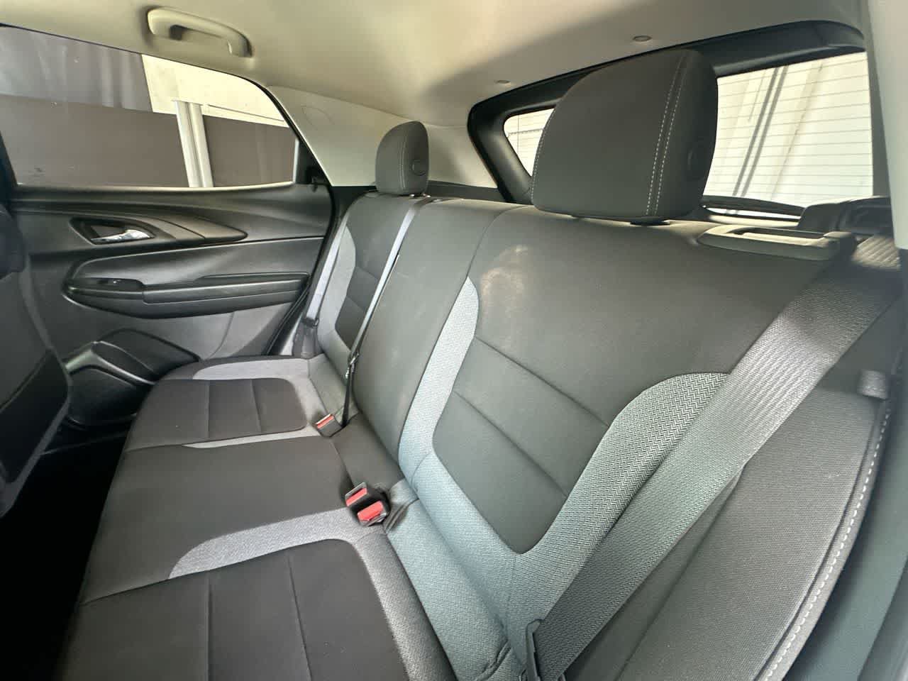 Used 2023 Chevrolet TrailBlazer LT FWD image 22