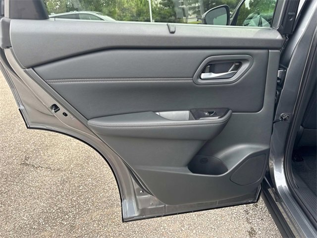 New 2026 Nissan Rogue SV image 15