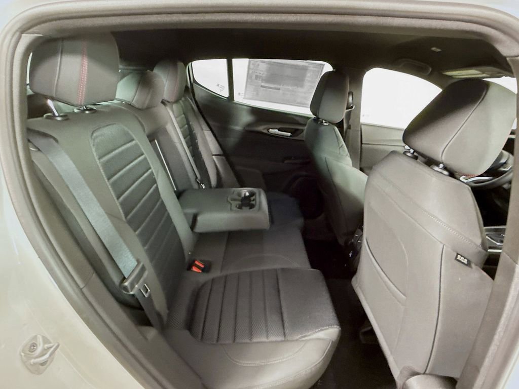 Used 2025 Dodge Hornet R/T image 28