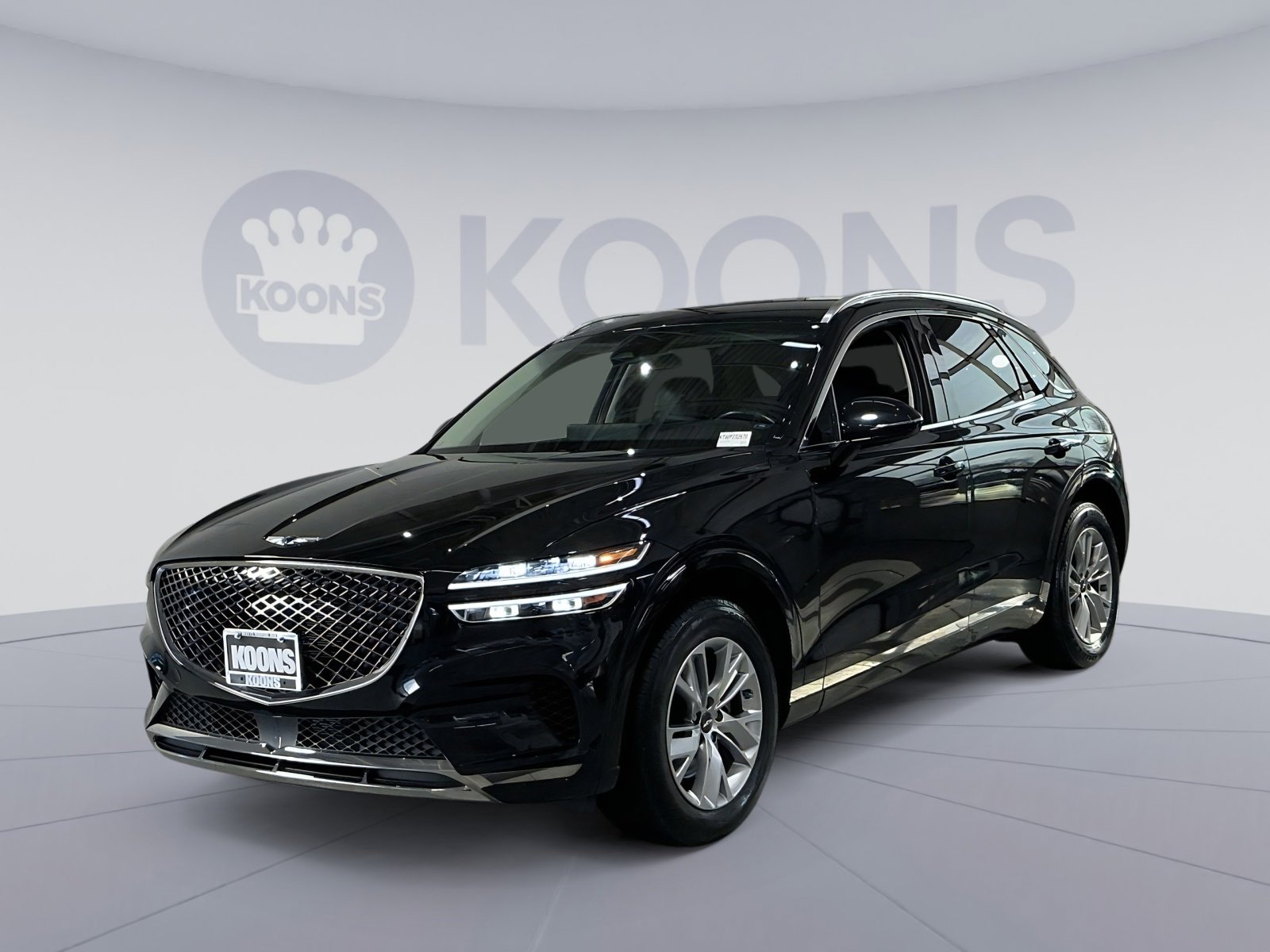 Used 2023 Genesis GV70 2.5T w/ Cargo Package