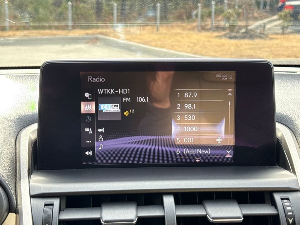 Used 2018 Lexus NX 300 FWD image 23