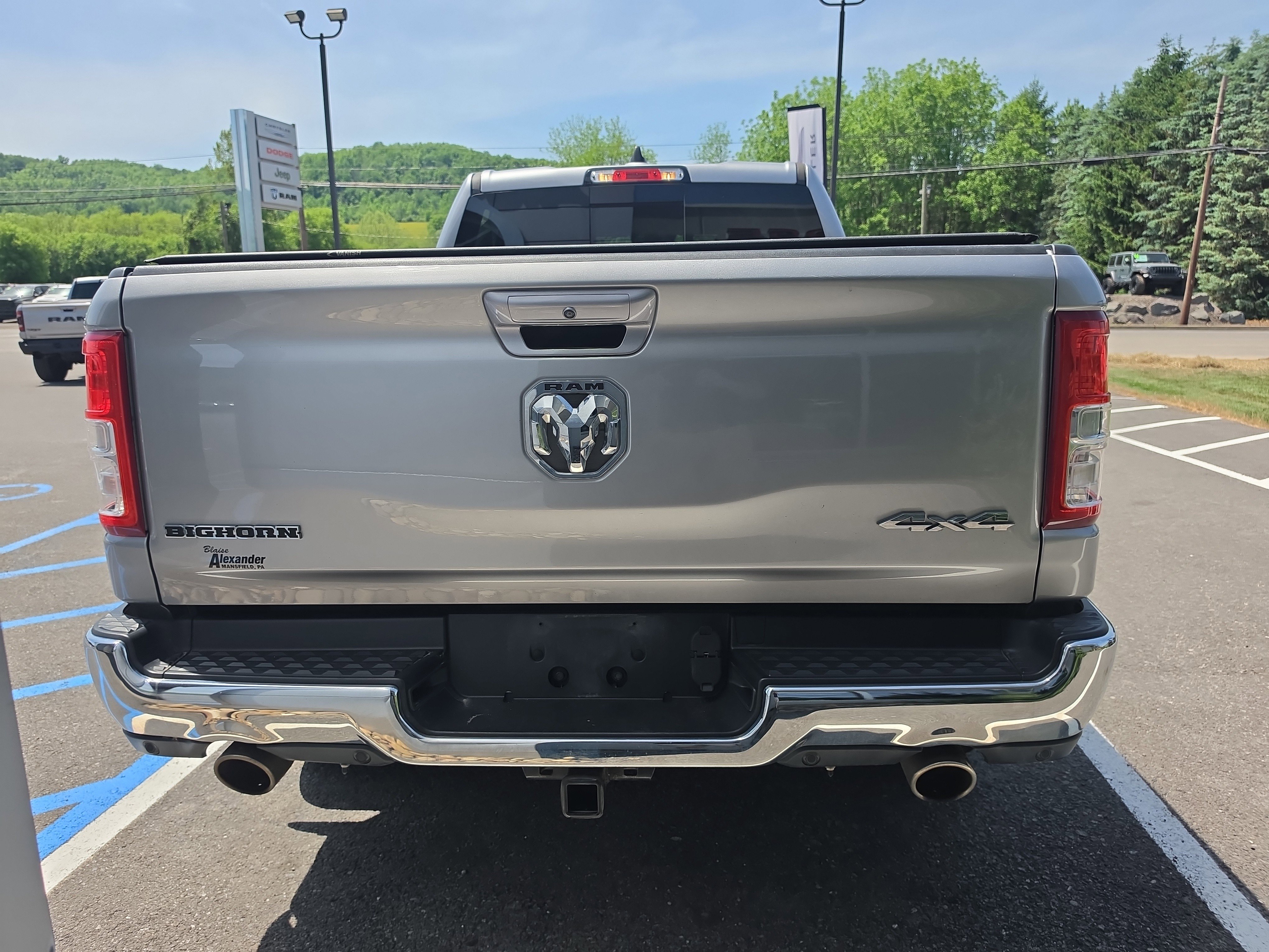 Used 2022 RAM 1500 Big Horn AWD/4WD video 4